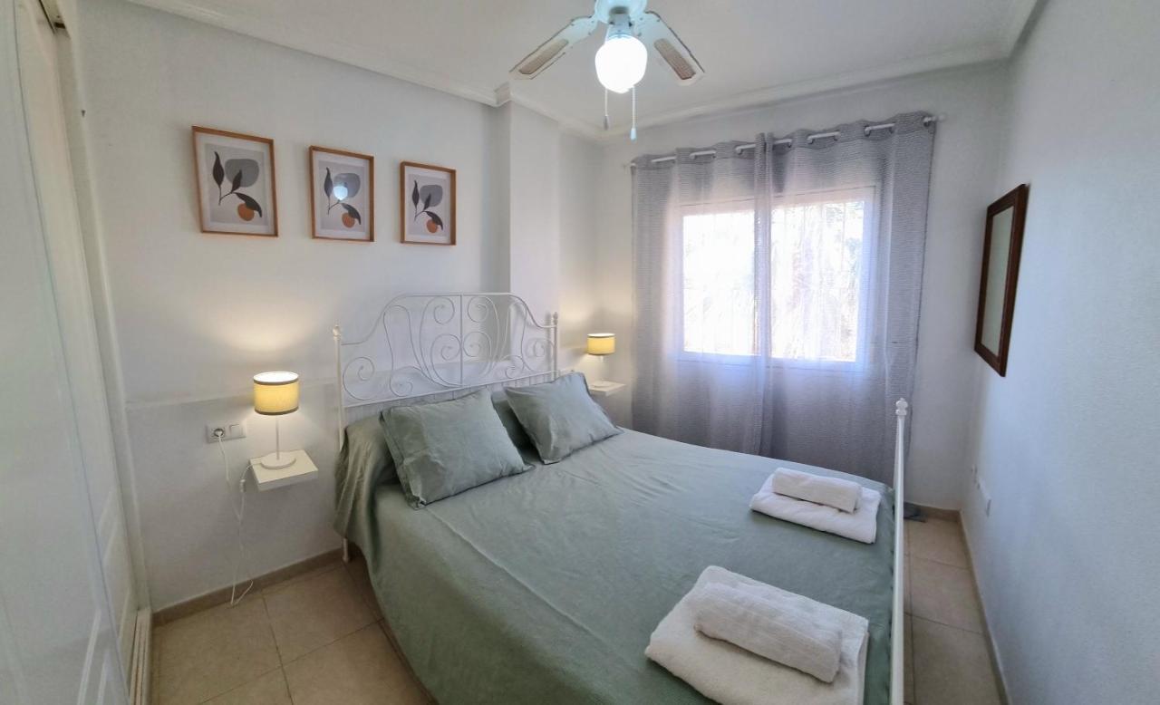 Appartamento Lovely 2 Bed, 2 Bath Apt With 2 Large Pools Los Alcázares Esterno foto